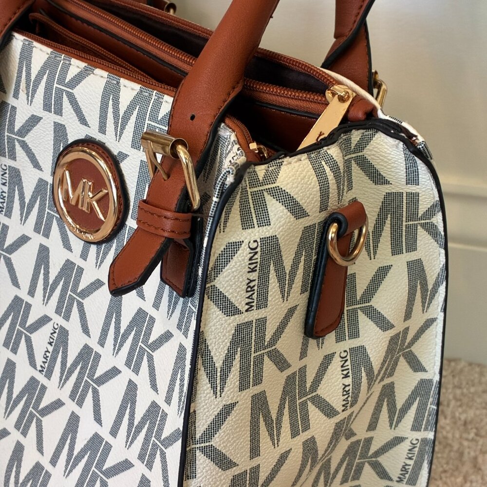 NWOT Mary King Purse Shoulder Bag with Wallet - Picture 3 of 15